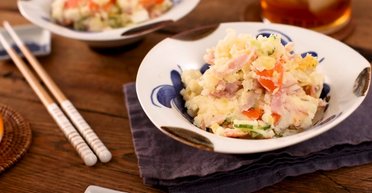 Рецепт, которому 120 лет: как приготовить настоящий японский картофельный салат (Видео)