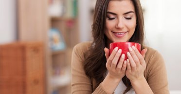 Идеально после ужина: 5 напитков, которые стоит пить вечером, чтобы похудеть