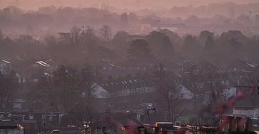 С неба обрушится кровавый дождь: синоптики предупредили о редком погодном явлении (видео)