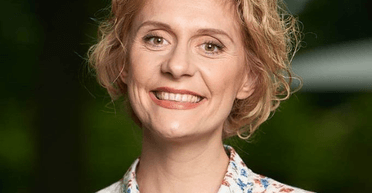 Зірка серіалу "Коли ми вдома" зізналася, що має серйозні проблеми зі здоров"ям (відео)