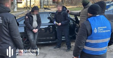 В Николаеве работник ТЦК организовал схему по зарабатыванию денег у родственников военнообязанных