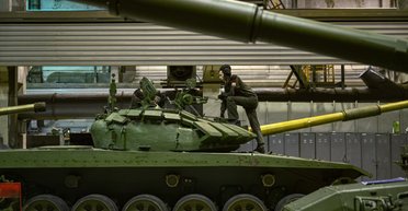 Які проблеми має російський ВПК із переходом на "воєнні рейки": аналіз Defense Express