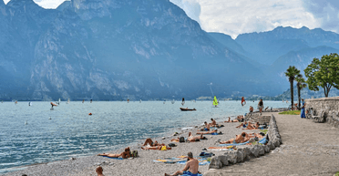 Їдять все, що бачать: в одному з найвідоміших у світі озер знайшли "двометрових монстрів"