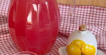 Напій із ревеню, лимона та імбиру: покроковий рецепт