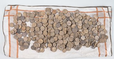 Приховував таємницю 8 років: пошуковець розповів владі, де знайшов скарб та уникнув покарання (фото)