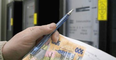 Деньги за свет: почему украинцев нельзя упрекать за то, что они не платили за электричество