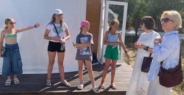 "Ситуация критическая": дети из Украины оказались в ужасных условиях в лагере в Испании (фото)