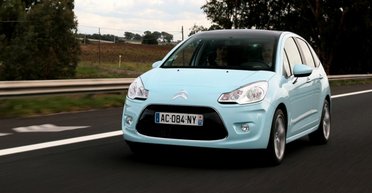 Названо найненадійніші міські автомобілі віком до 20 років (фото)