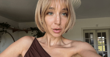 "Яка показуха": Олену Мандзюк розкритикували через хвилину мовчання