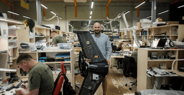 Наследник "Валькирии": украинцы показали в деле модернизированный дрон Galka (видео)