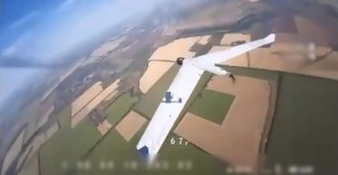 Бої безпілотників: росіяни почали ставити на свої БПЛА камери заднього виду (фото)