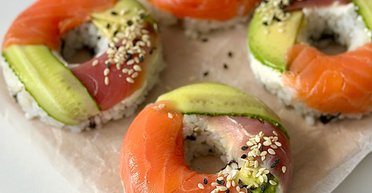 Швидко, смачно і красиво: як приготувати суші-пончики (відео)