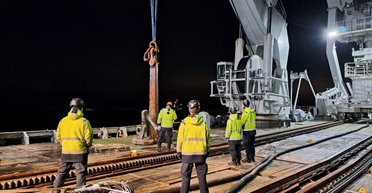 Со дна Финского залива выловили якорь танкера, которым могли порвать подводные кабели