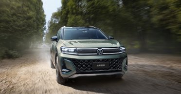 Длиннее Bentley Bentayga: дебютировал самый большой кроссовер Volkswagen (фото)