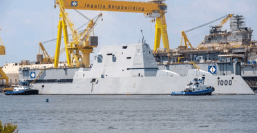 Американский эсминец Zumwalt прибыл в Миссисипи для получения гиперзвуковых ракет