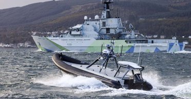 "Эффект был впечатляющим": Британия испытала "волчью стаю" из морских дронов (фото)