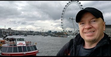 Стал отцом 180 детей: как живет "самый плодовитый" мужчина в Британии (фото)