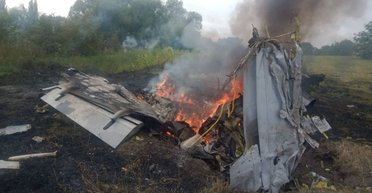 Гибель трех летчиков в авиакатастрофе: появилось видео, как убирали обломки самолетов