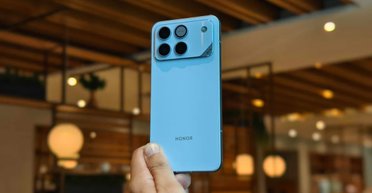 Заряджаються на 100% за хвилини: топ 5 смартфонів із найшвидшою зарядкою (фото)