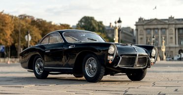 Созданный украинцем суперкар 1954 года ушел с молотка за полмиллиона долларов (фото)