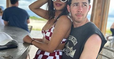 Нік Джонас поділився знімками Пріянки Чопри в бікіні (фото)