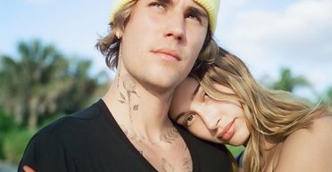 Мама Джастіна Бібера в день його народження поділилася дитячими фотографіями зірки (фото, відео)