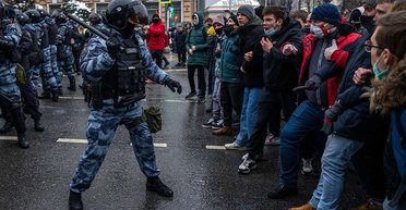 "Будет много крови": в ОП рассказали, когда и как протесты в России станут масштабными