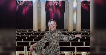 "Я його не віддам": близьку людину відомої співачки було важко поранено на фронті (фото)