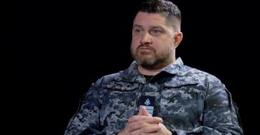 Удар по авиаремонтному заводу в Таганроге: самое интересное стояло в ангарах, — ВМС (видео)