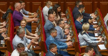 От земли до амнистии. 7 главных экономических законов, принятых в 2021 году