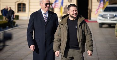 Україна не залишиться без допомоги США, але війна з РФ буде затяжною, — політолог (відео)