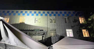 Поднялся пожар: в Одессе "Шахед" ударил по роддому, — СМИ (фото)