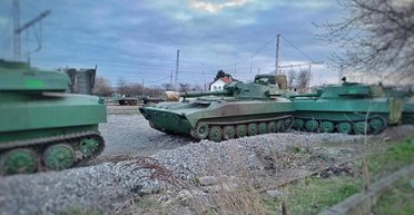 Болгарія знімає зі зберігання САУ "Гвоздика" і БРДМ-2, щоб передати Україні, — ЗМІ (фото)