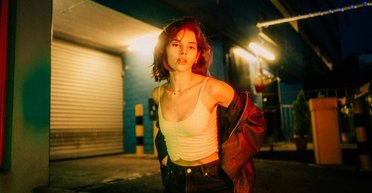 Які моделі топів будуть в тренді цієї весни (фото)