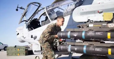 Заміна Hellfire і Maverick: армія США випробувала нову ракету АGМ-179 для вертольотів (відео)
