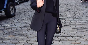 Джиджи Хадид продемонстрировала стильный наряд и новую короткую стрижку (фото)