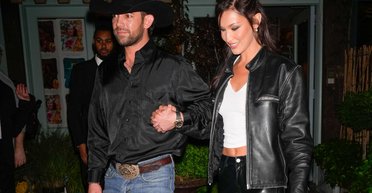 Жили в трейлері: бойфренд Белли Хадід розповів про початок їхнього роману (фото, відео)