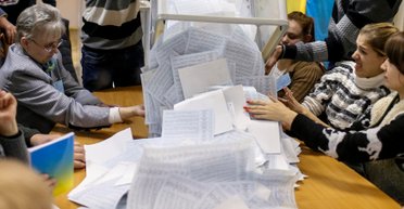 От карусели до мертвых душ. 10 самых распространенных схем фальсификации в день голосования