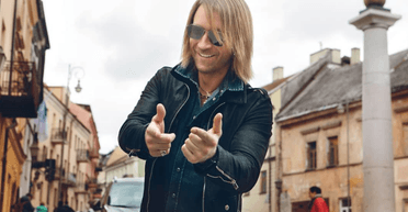 Олег Винник снова поет на русском: ранее он говорил, что "обблюется" от этого