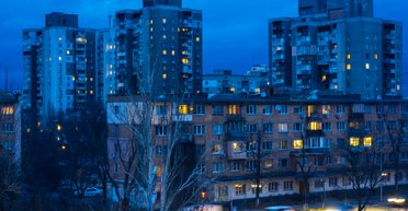 В Киеве обновили графики отключений света: в ДТЭК назвали причину (видео)