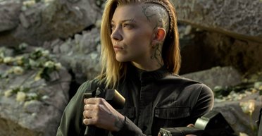 Никто не умрет. Зачем смотреть "Голодные игры: Сойка-пересмешница. Часть 2"