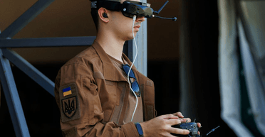 Будут соревноваться в управлении дронами: в Украине официально признали военно-технологический спорт