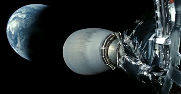 Політ до пошкодженого NASA астероїда: ракета SpaceX зробила приголомшливі знімки Землі (фото)