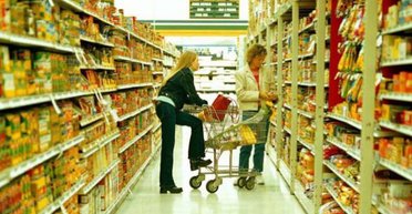 Мертвый сезон. Как война в Донбассе заставила украинцев откладывать покупки