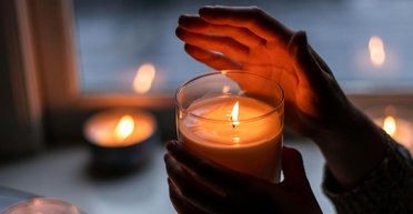 Графики отключений света на 29 декабря: кто сегодня будет сидеть без электроэнергии более 12 часов