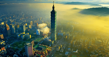 В Тайване в 500-метровом небоскребе подвешен 660-тонный шар: зачем он нужен (видео)