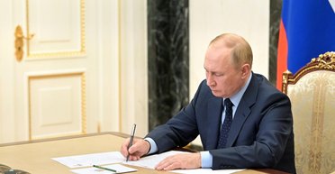 Россияне распространяют панические сообщения об ударе "Орешником" по Киеву: что известно