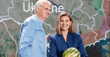 Олена Зеленська в стильному штанному костюмі зустрілася з Тімоті Снайдером (фото)