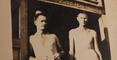 "Мандрівник у часі": відомого актора помітили на знімку часів Другої світової