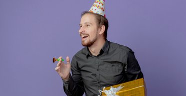 "Не спал всю ночь": мужчина разбогател благодаря подарку на его день рождения (фото)